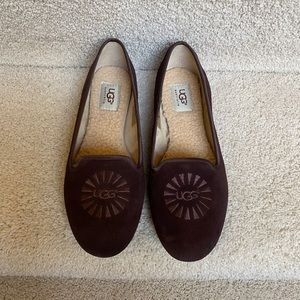 NEW Ugg flats!! 🤎